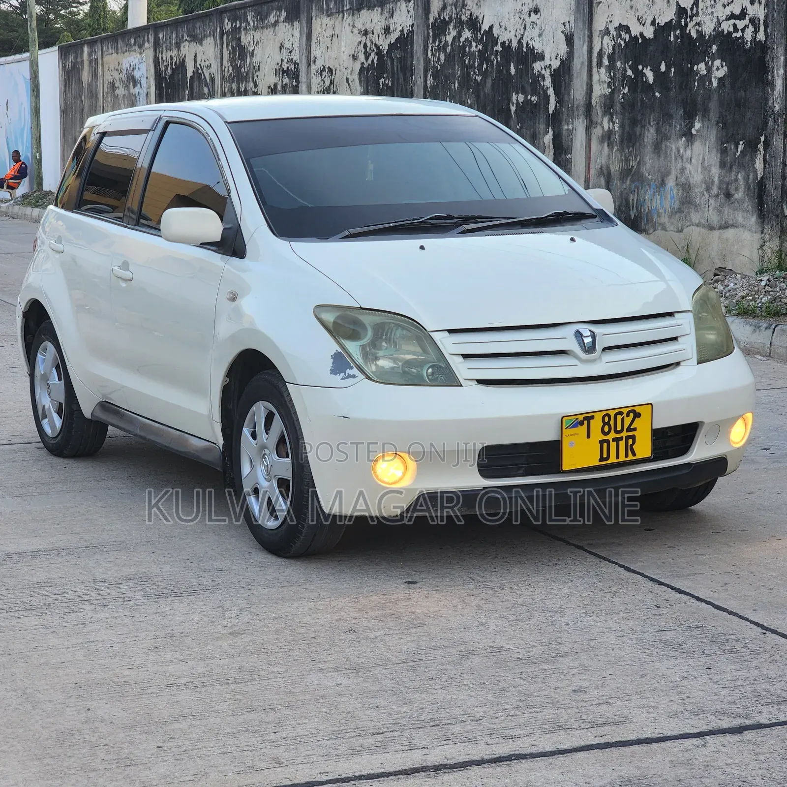 Toyota IST 2005 White