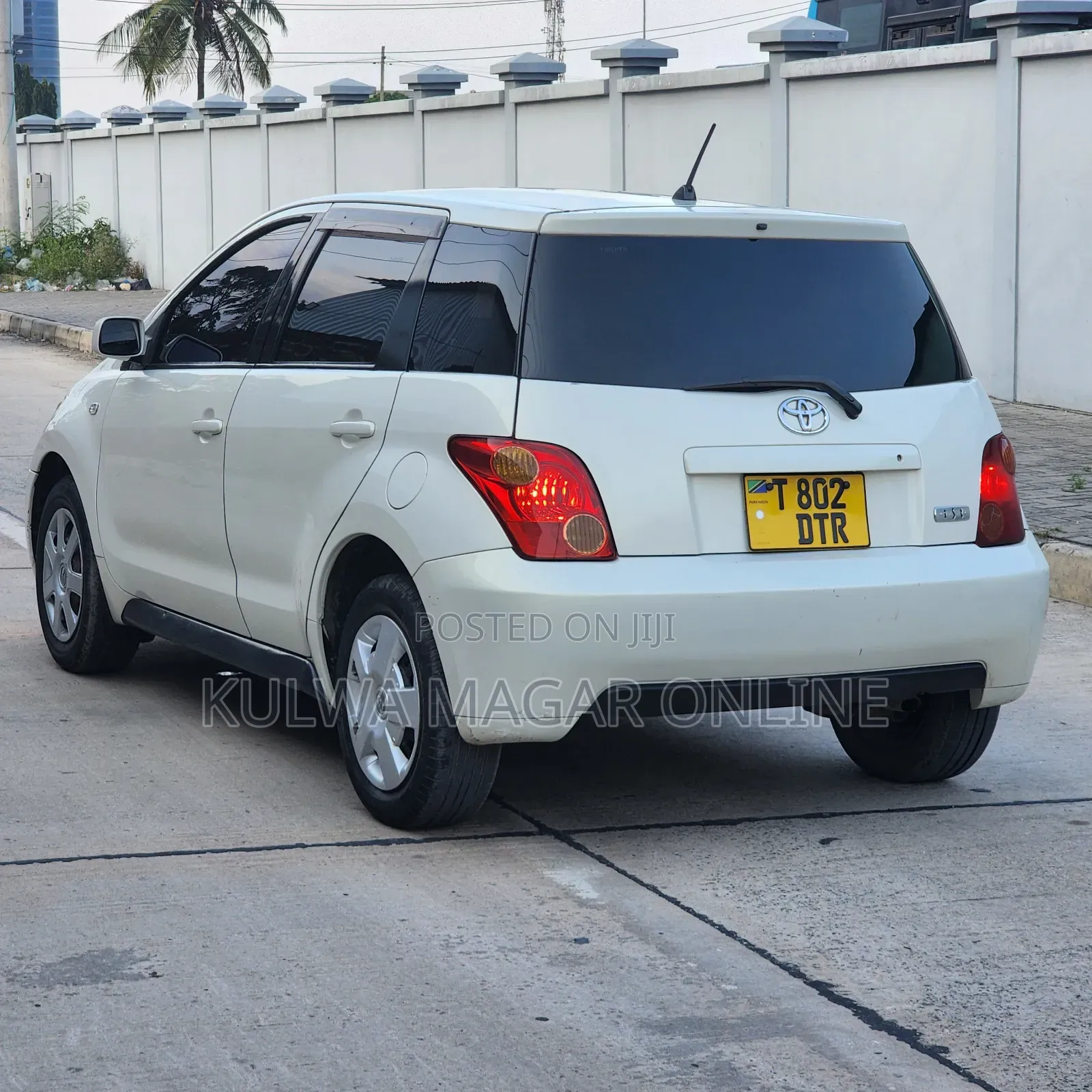 Toyota IST 2005 White