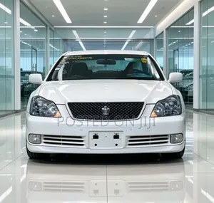 Toyota Crown 2006 White
