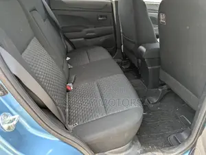 Mitsubishi Outlander 2010 Blue