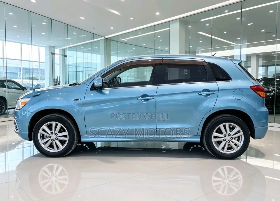 Mitsubishi Outlander 2010 Blue