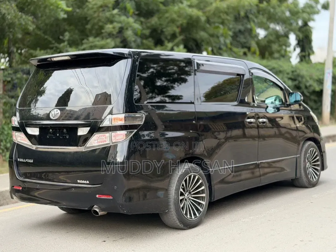 Toyota Alphard 2008 Black