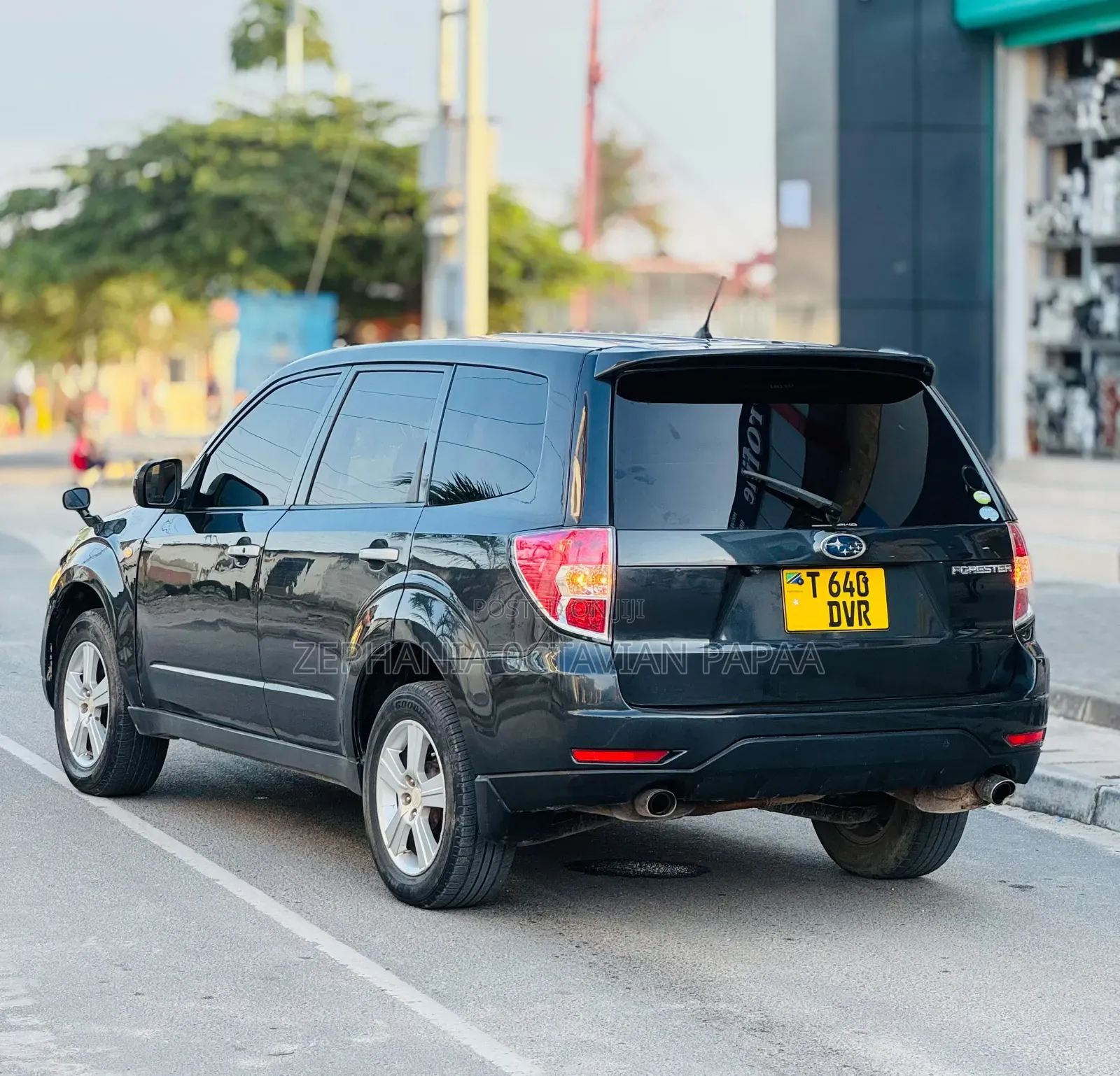 Subaru Forester 2010 Black