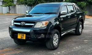 Toyota Hilux 2007 Black