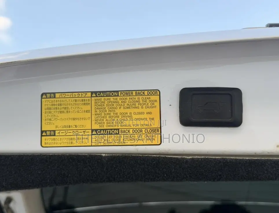 Toyota Harrier 2007 White