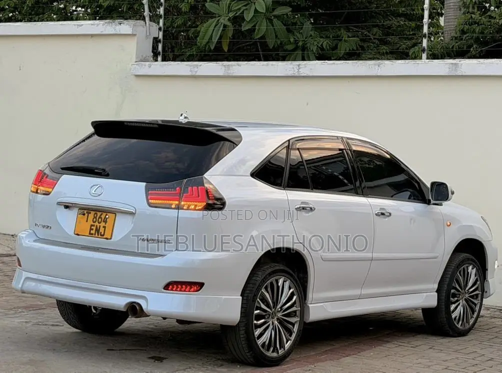 Toyota Harrier 2007 White