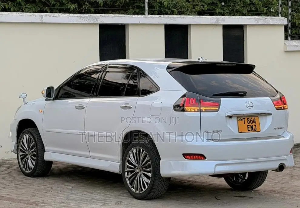 Toyota Harrier 2007 White