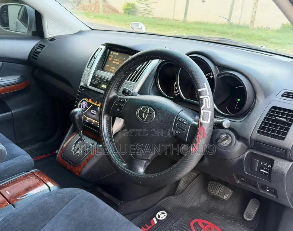 Toyota Harrier 2007 White