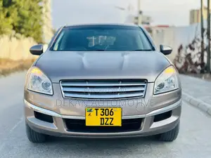 Nissan Dualis 2011 Silver