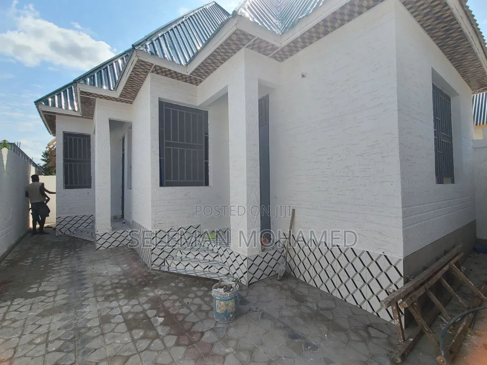 Furnished 3bdrm House in Biriani Real Estate, Chamazi for sale