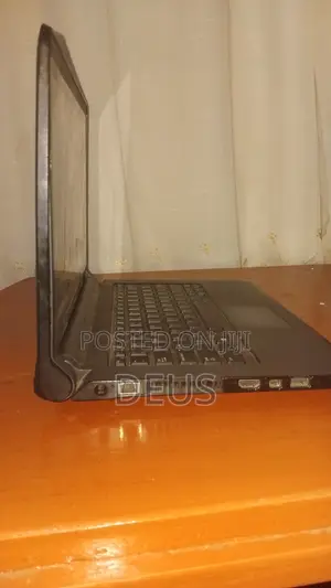 Laptop Dell Latitude 3340 8GB Intel Core i5 HDD 500GB