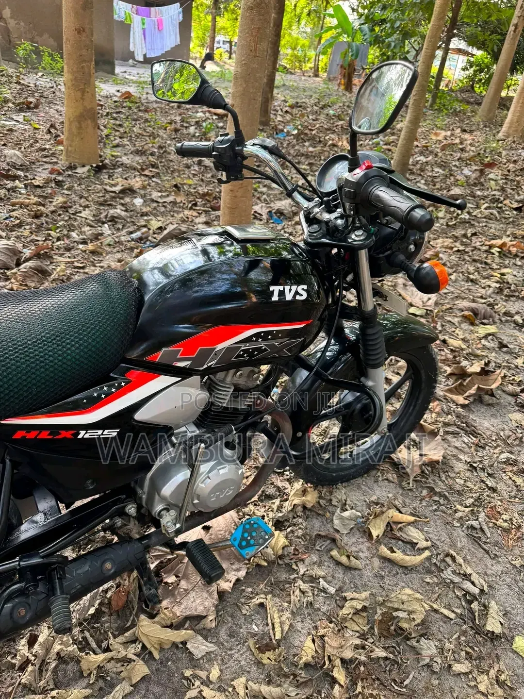TVS HLX 125 2025 Black