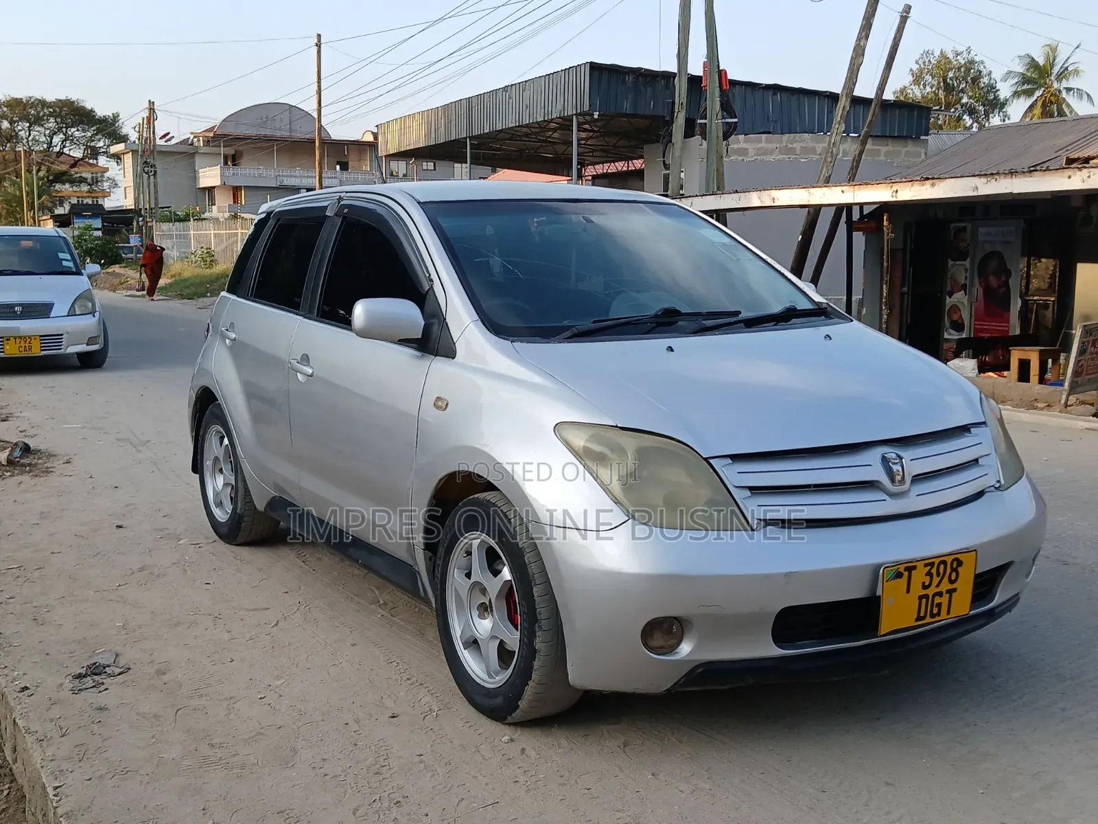 Toyota IST 2004 Silver