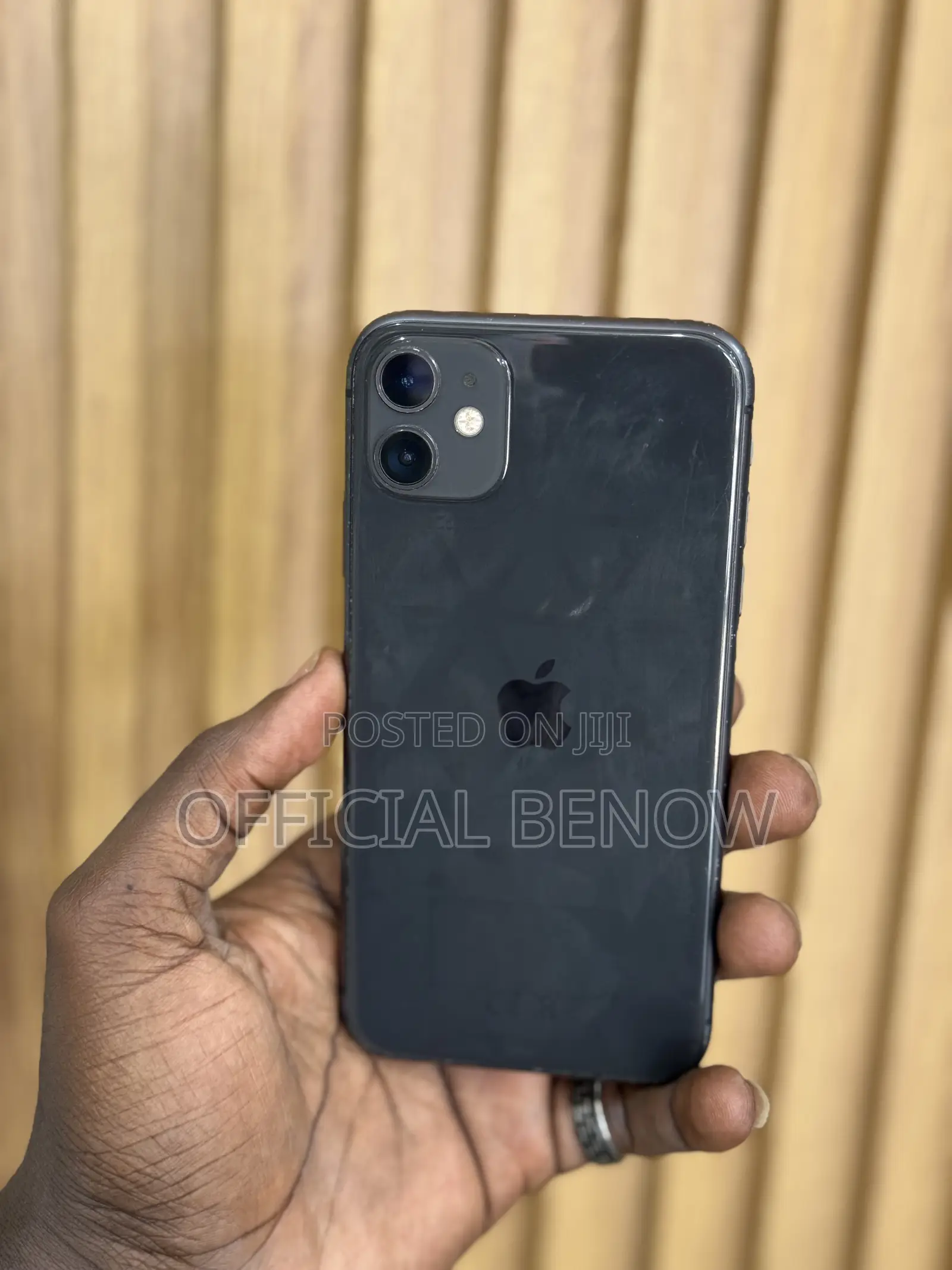 Apple iPhone 11 64 GB Black