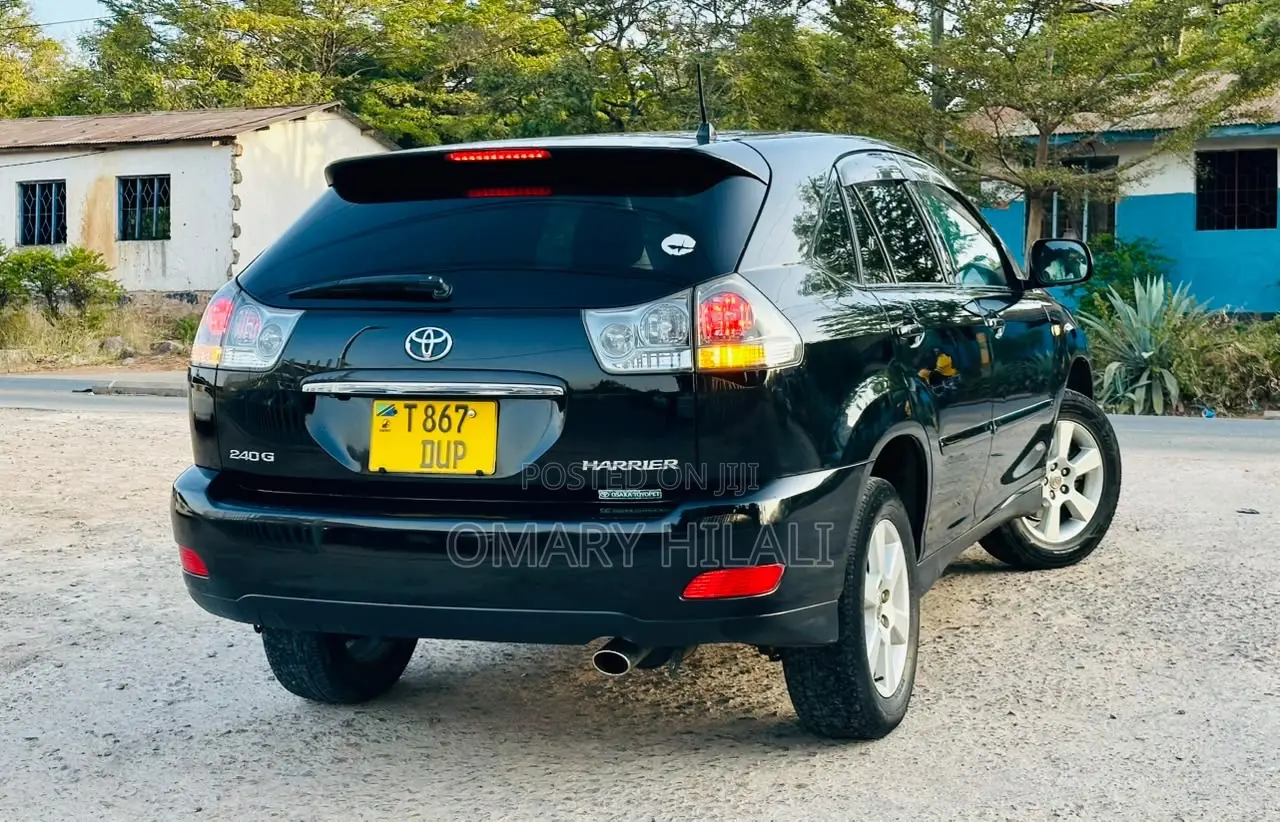 Toyota Harrier 2006 Black