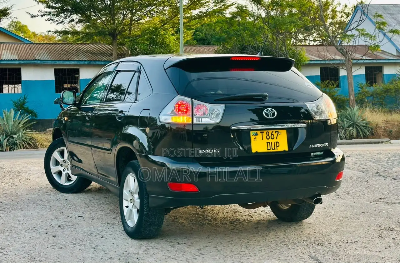 Toyota Harrier 2006 Black