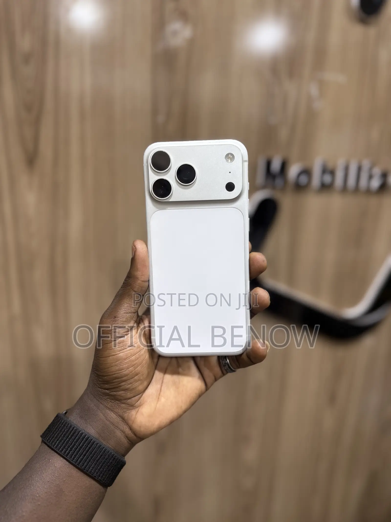 Apple iPhone 17 Pro Max 256 GB Silver