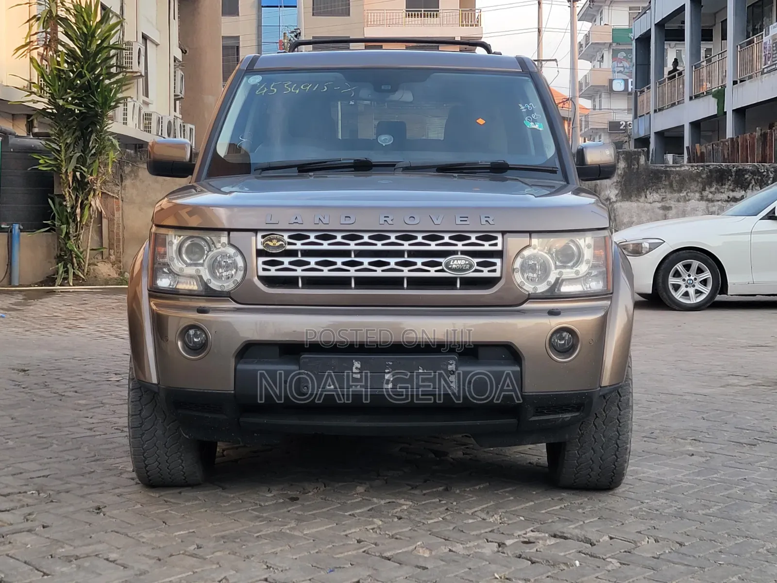 Land Rover Discovery 2013