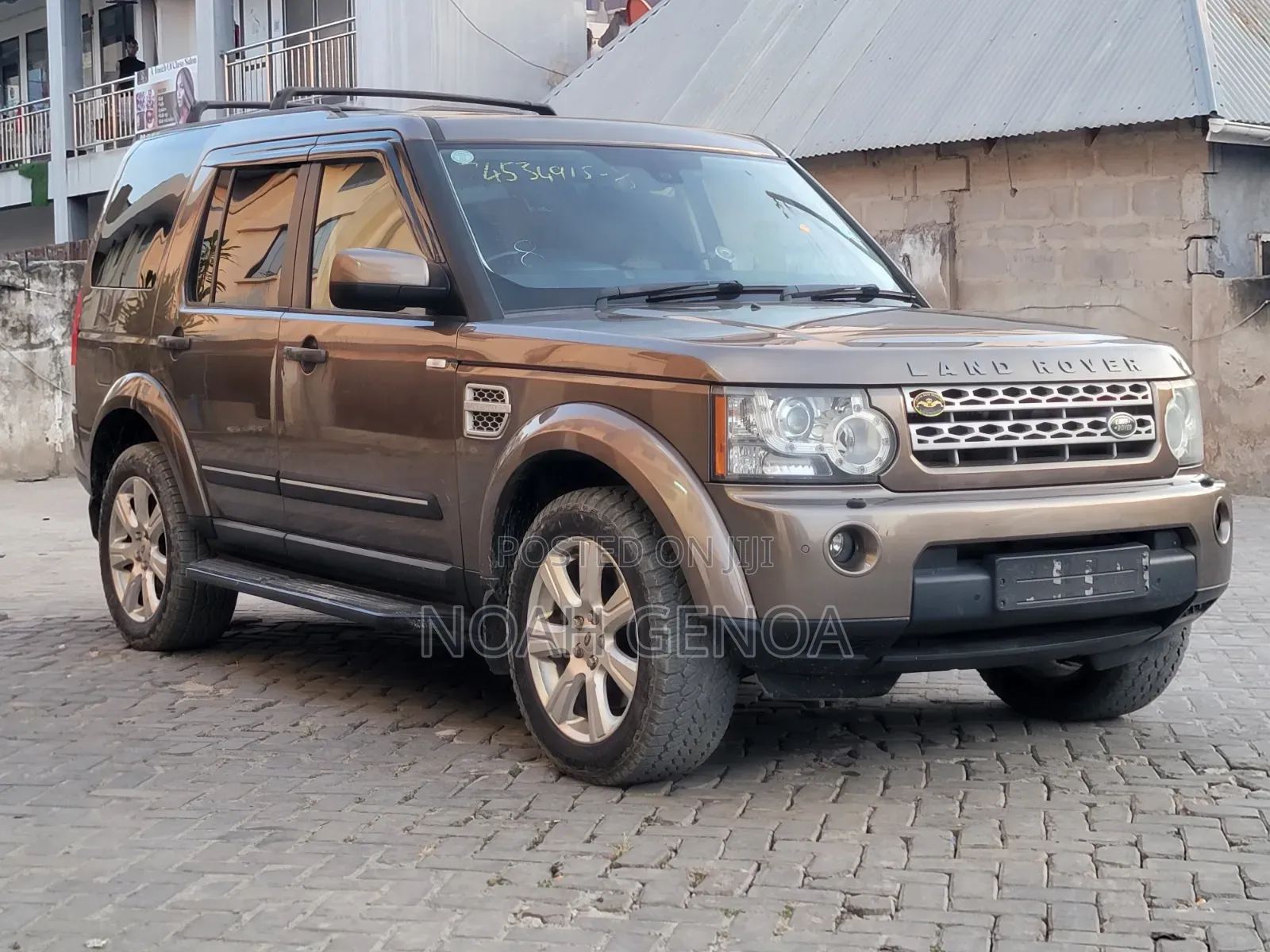 Land Rover Discovery 2013