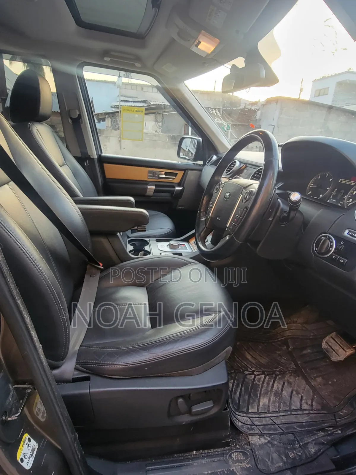 Land Rover Discovery 2013