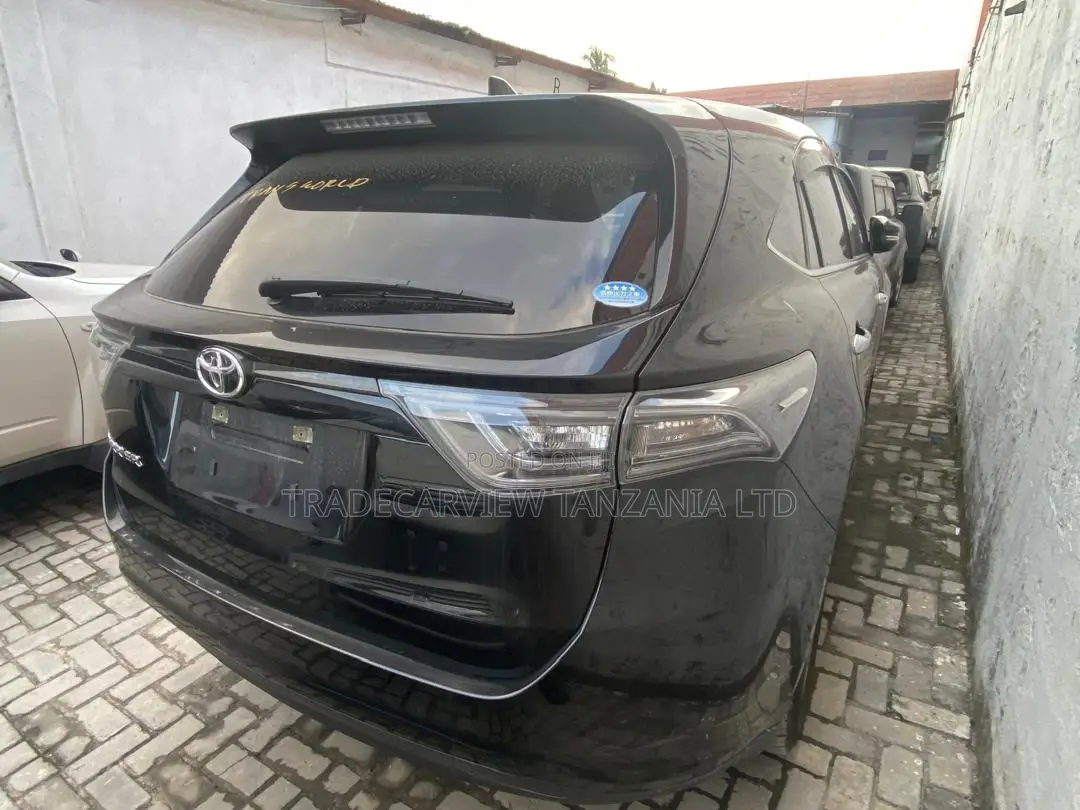 Toyota Harrier 2016 Black