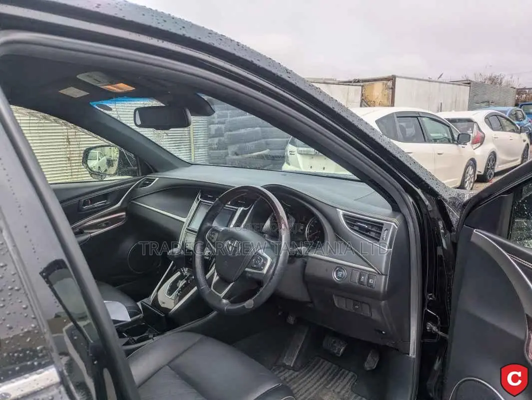 Toyota Harrier 2016 Black