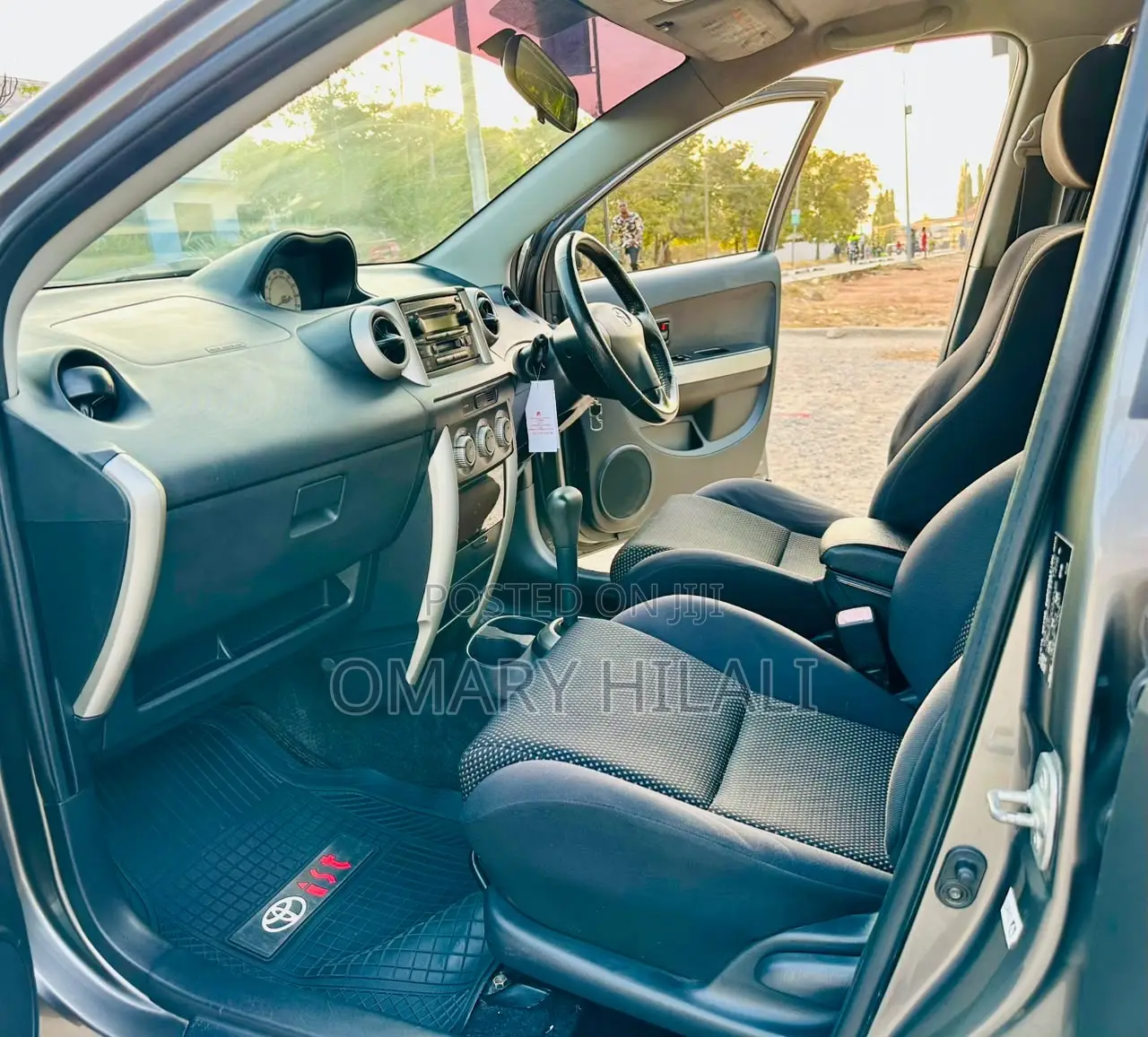 Toyota IST 2004 Gray
