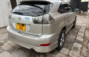 Toyota Harrier 2003 Silver