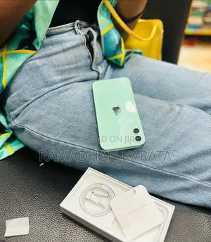 Apple iPhone 11 64 GB Black