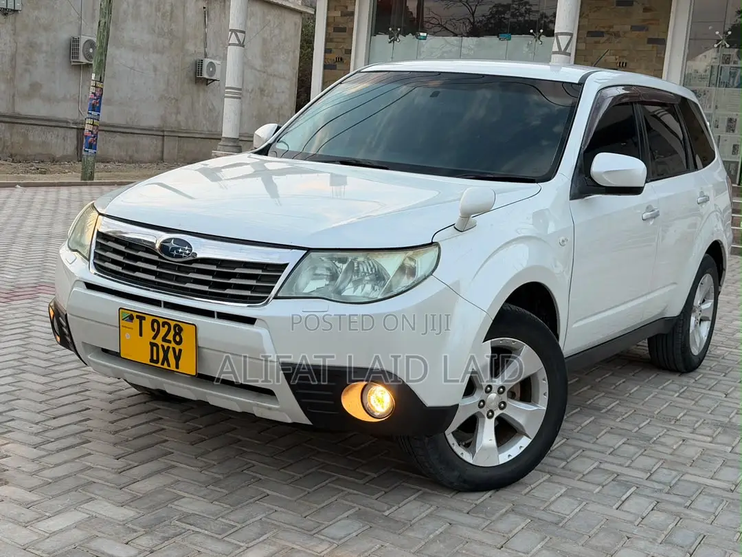 Subaru Forester 2010 White