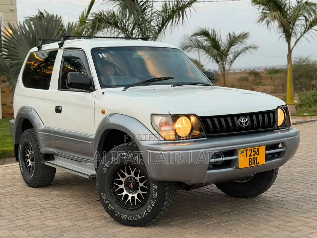 Toyota Land Cruiser Prado 3.4 3dr 2007 White