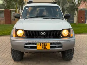 Toyota Land Cruiser Prado 3.4 3dr 2007 White