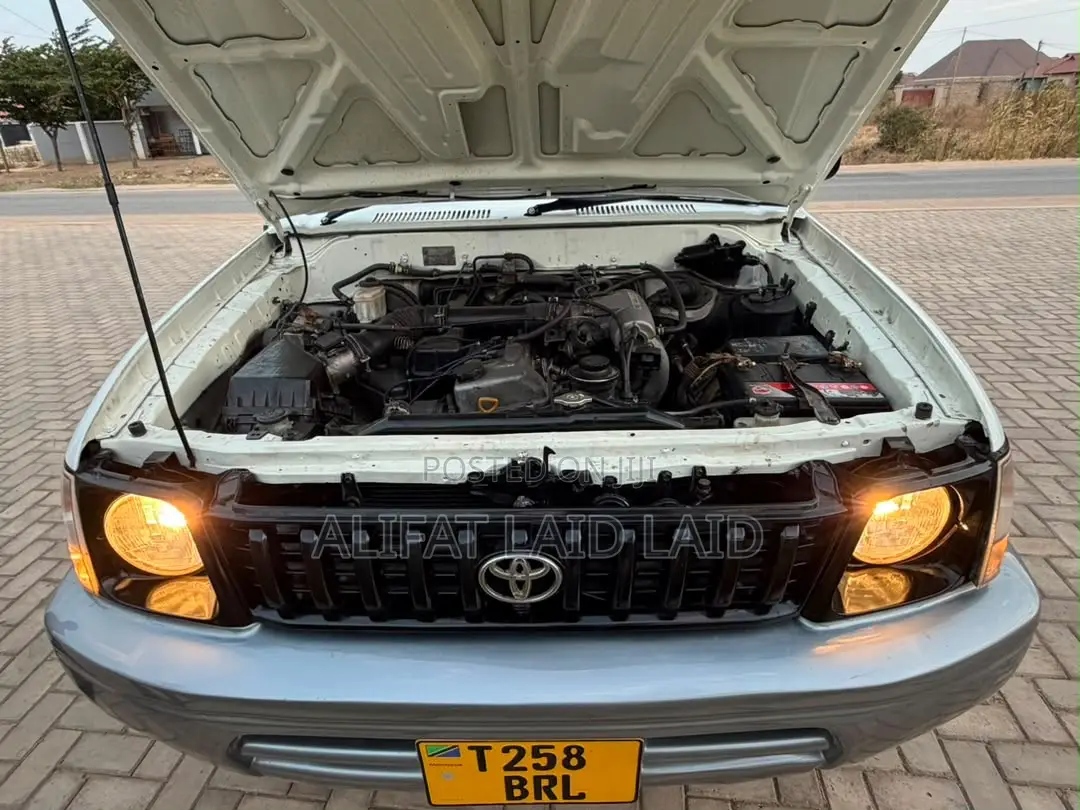 Toyota Land Cruiser Prado 3.4 3dr 2007 White