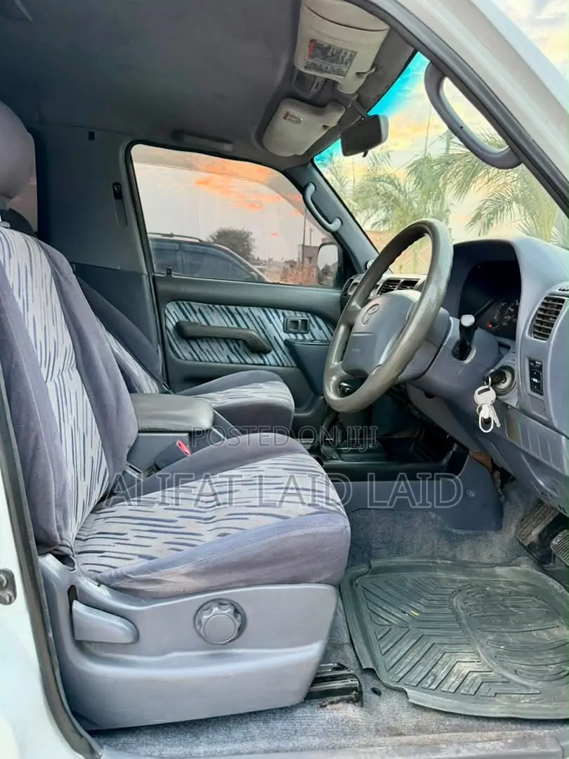 Toyota Land Cruiser Prado 3.4 3dr 2007 White