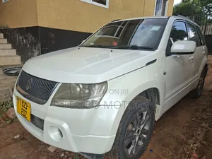 Suzuki Grand Vitara 2008 White