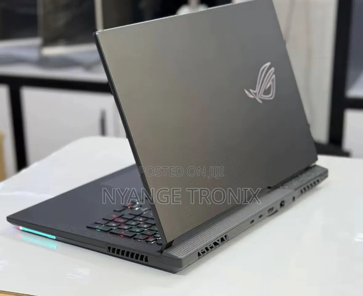New Laptop Asus ROG Strix G17 16GB AMD Ryzen 9 SSD 1T