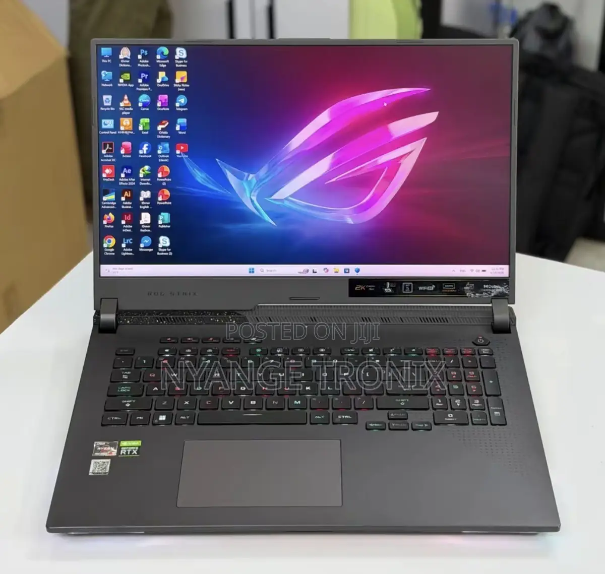 New Laptop Asus ROG Strix G17 16GB AMD Ryzen 9 SSD 1T