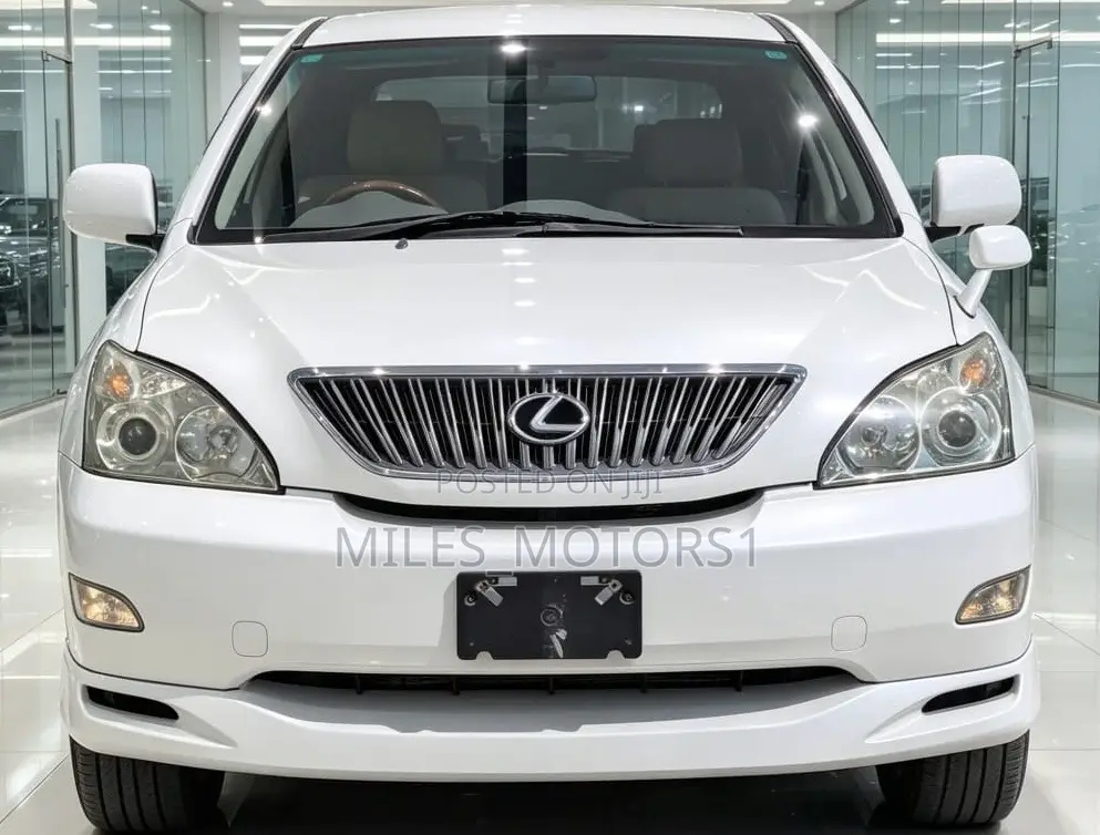 Toyota Harrier 2005 White