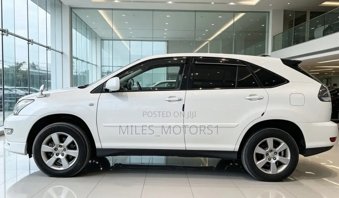 Toyota Harrier 2005 White