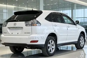 Toyota Harrier 2005 White