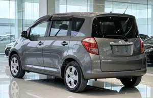 Toyota Ractis 2005 Gray