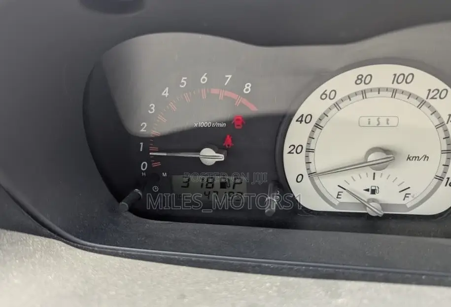 Toyota IST 2004 Black