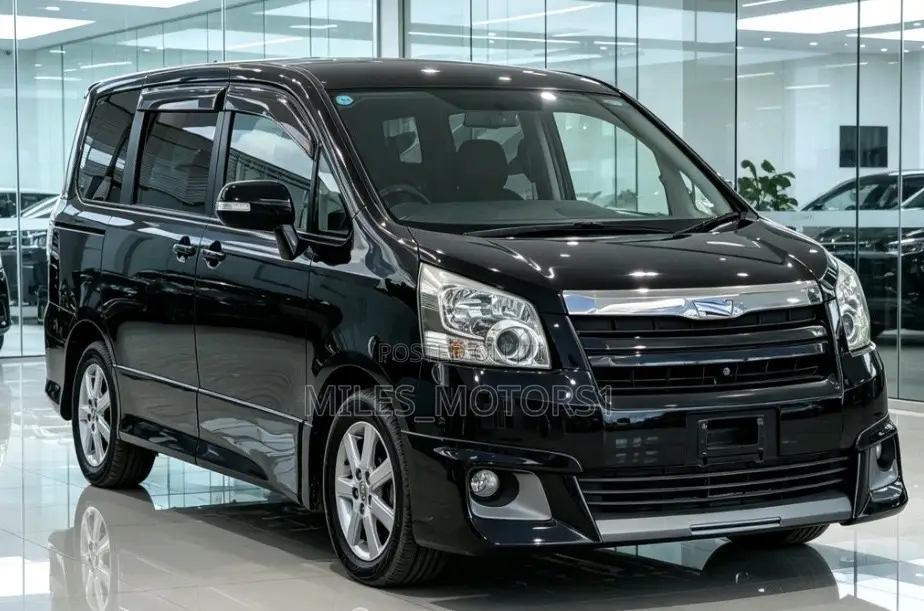 Toyota Noah 2007 Black