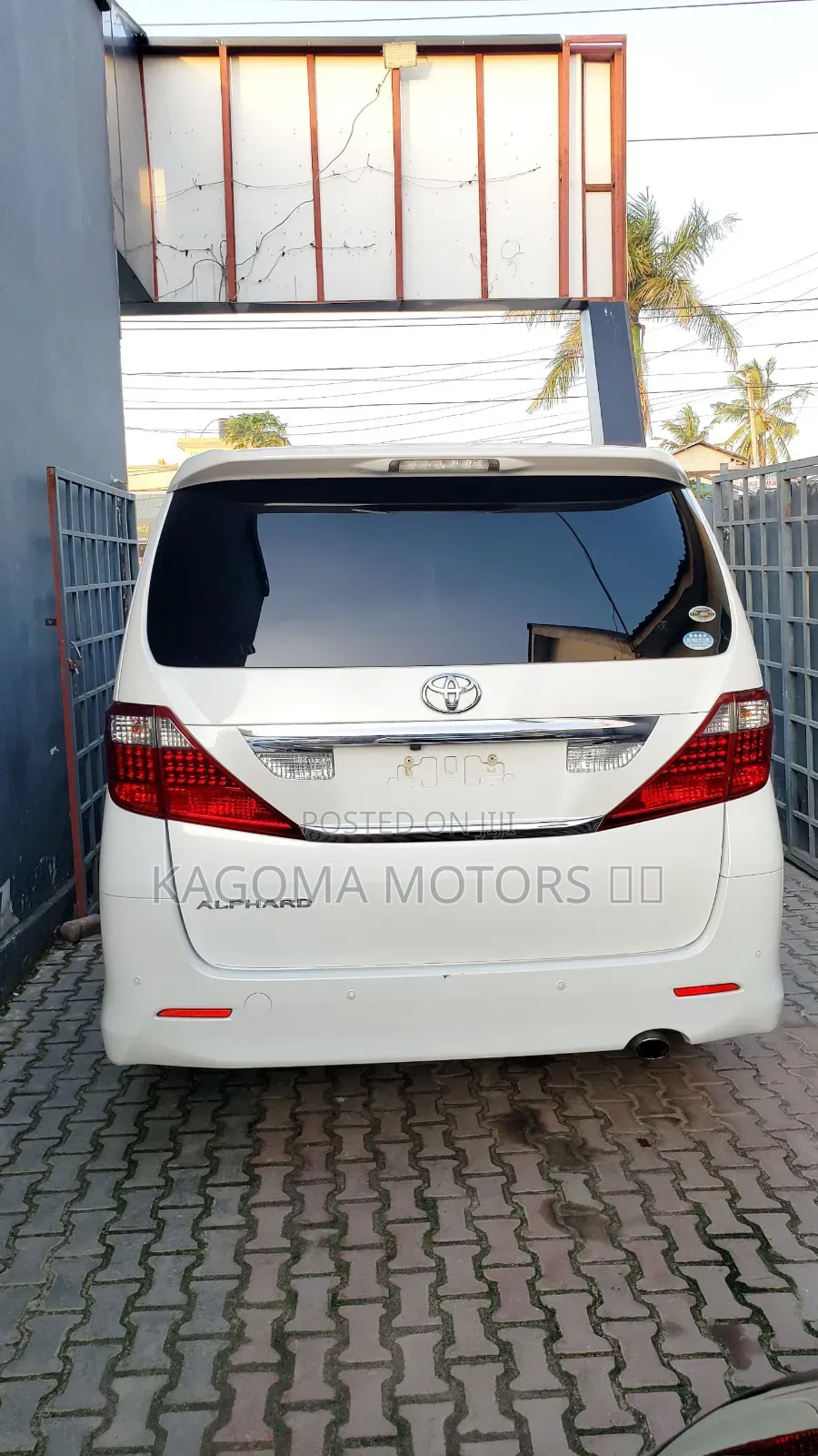 Toyota Alphard 2009 White