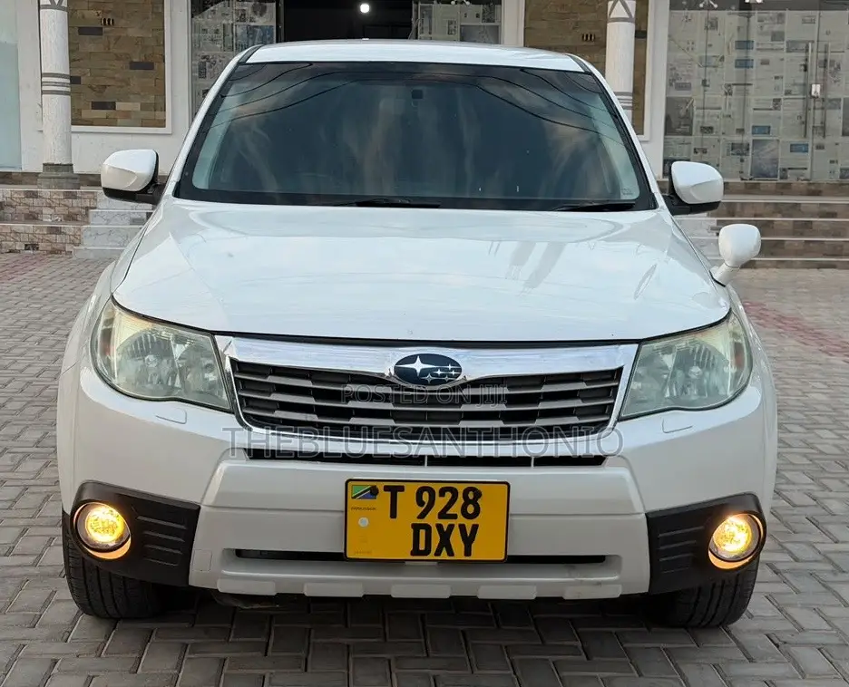 Subaru Forester 2009 White