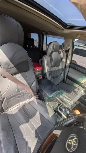 Toyota Land Cruiser Prado 2011 Black