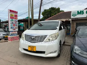 Toyota Alphard 2010 White
