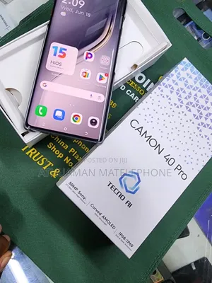 New Tecno Camon 40 Pro 5G 256 GB White