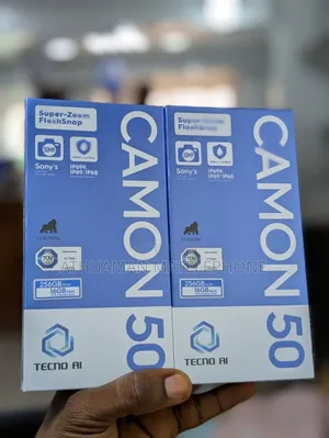 New Tecno Camon 50 256 GB Green