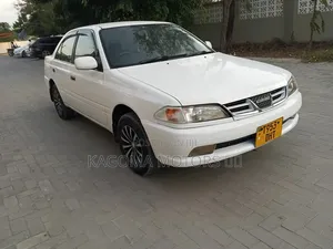Toyota Carina 2000 White